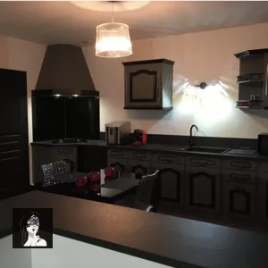 Cuisine entièrement équipée pour concocter de bons petits plats - Escapade Coquine